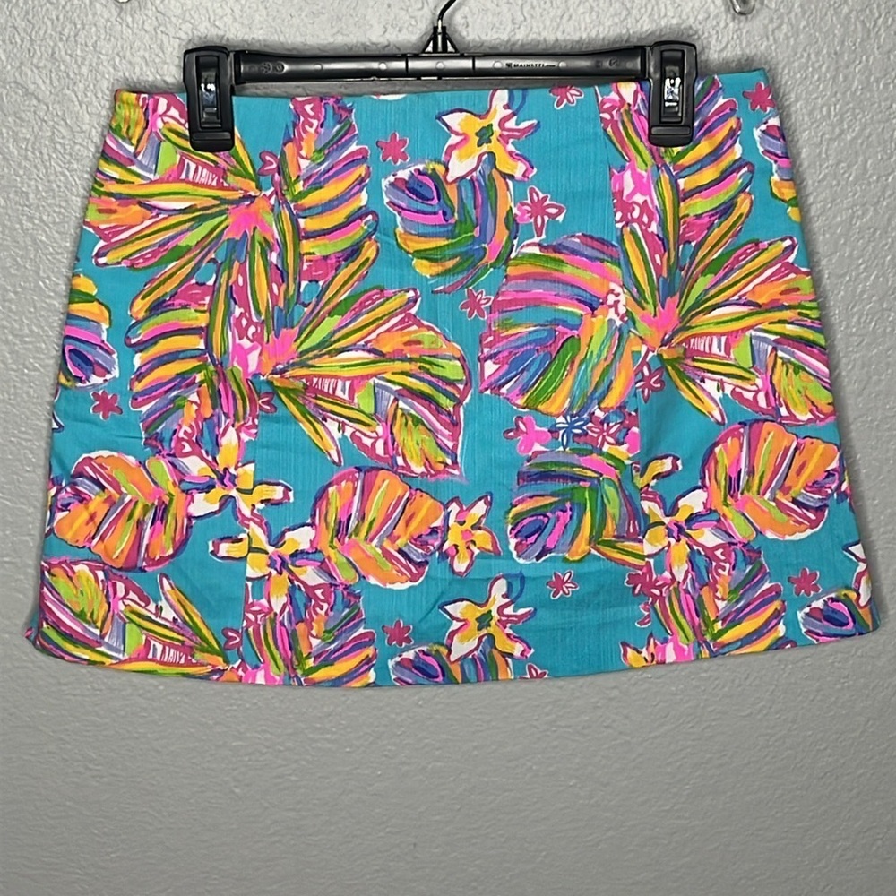 Lilly Pulitzer January Skort 6 - Picture 4 of 5